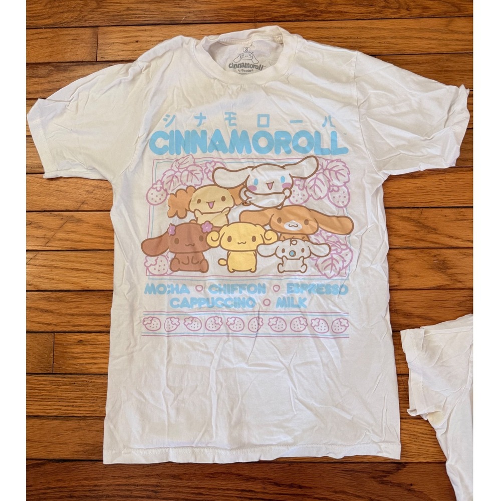 Kawaii Sanrio Cinnamoroll T-Shirt Bundle Uniqlo UT & Hot Topic Graphic Tees - Picture 8 of 8